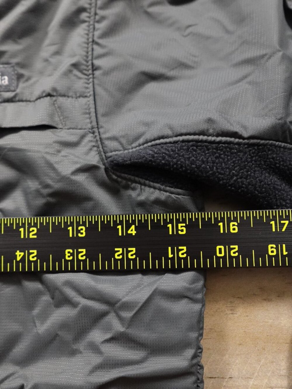 Columbia Steens Mountain Overlay Jacket Boys XS Gray Black Fleece Outdoor - Picture 4 of 11